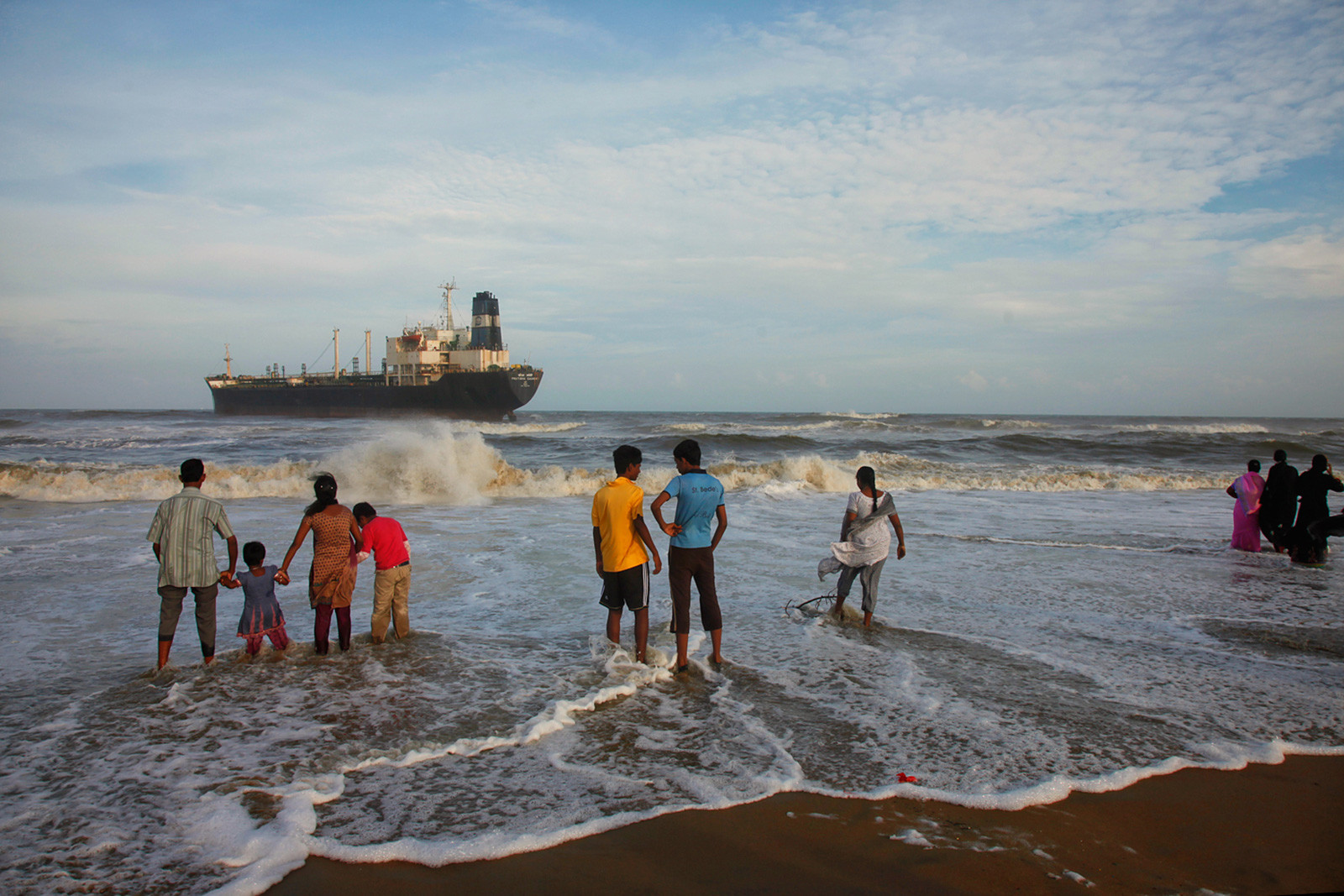 Pratibha Cauvery b eached by Cyclone | Nature Infocus